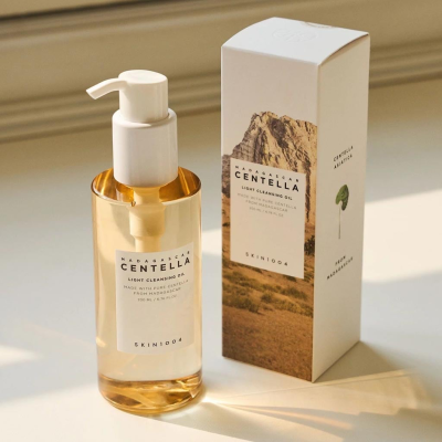 SKIN1004 Madagascar Centella Light Cleansing Oil 200ml